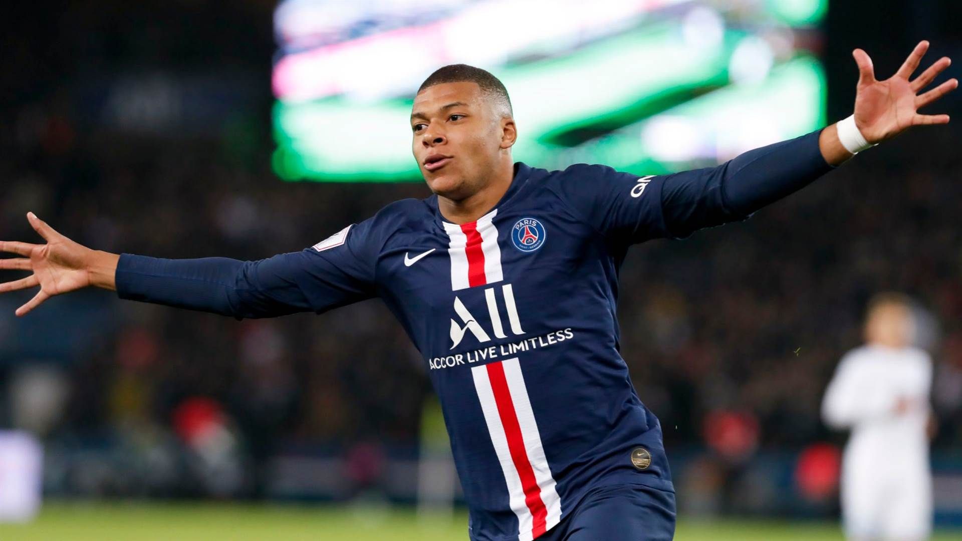 6. Kylian Mbappe (PSG & France)