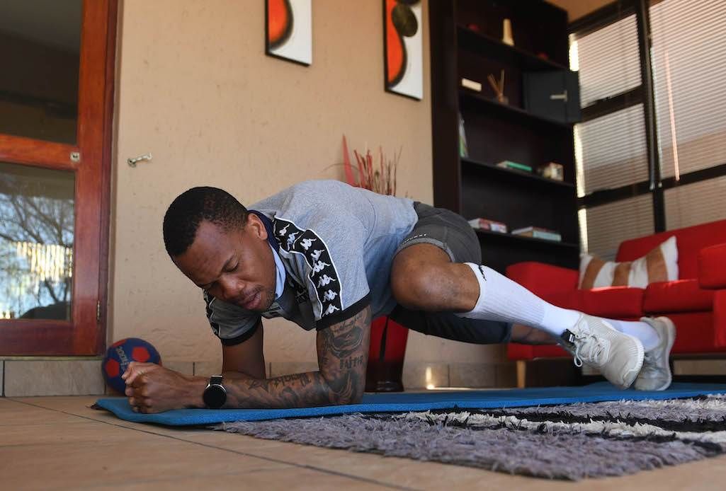 Bidvest Wits goalkeeper Brighton Mhlongo training 