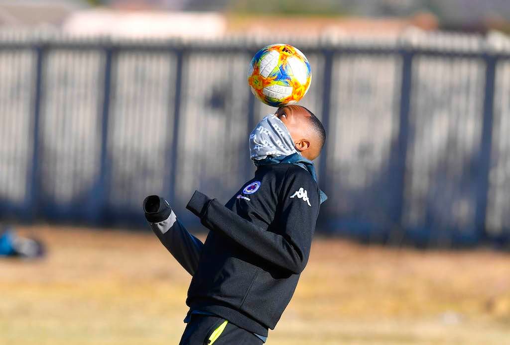 SuperSport United forward Thabo Mnyamane training 