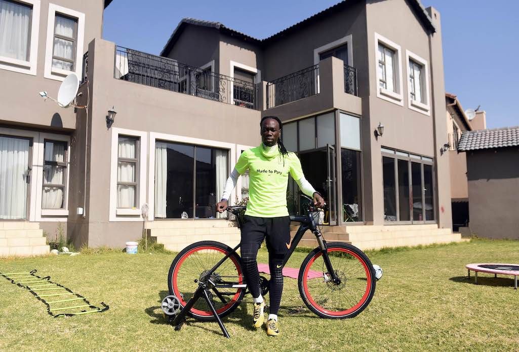 Highlands Park midfielder Reneilwe Letsholonyane t