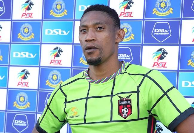 Wensten van der Linde - Signed following Mbombela 