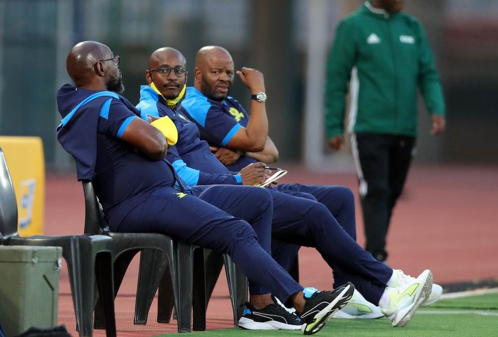 12. Mngqithi/Mokwena (Sundowns): P8 W5 D3 L0 GF16 