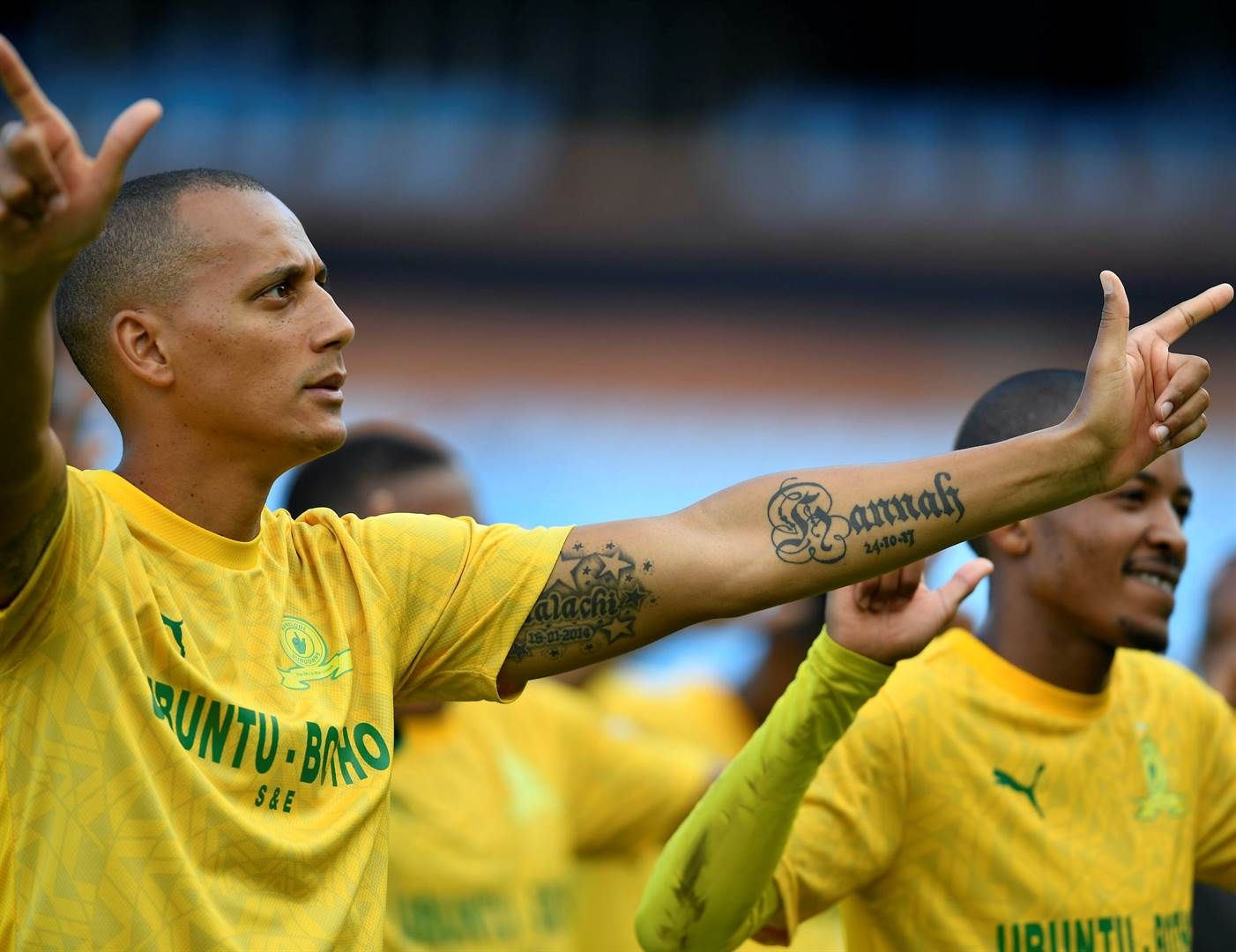 Wayne Arense (36) - defender
