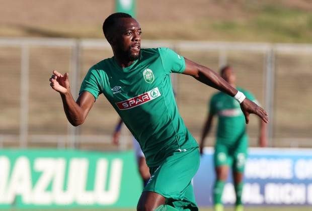 Justin Shonga (24) - striker