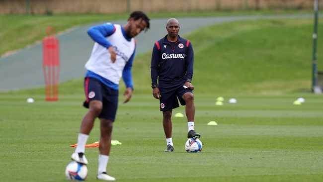Quinton Fortune - Reading first-team coach