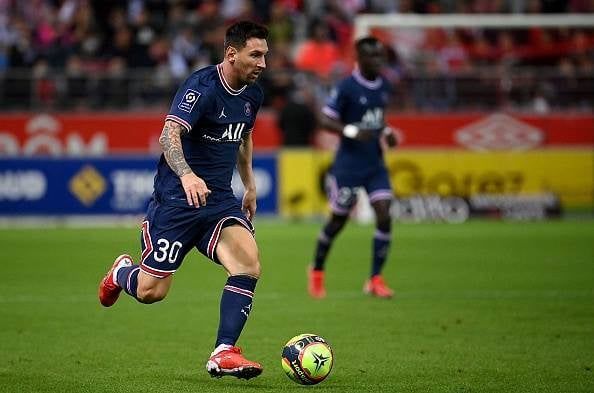 1. Lionel Messi (Paris Saint-Germain) - $1 325 000