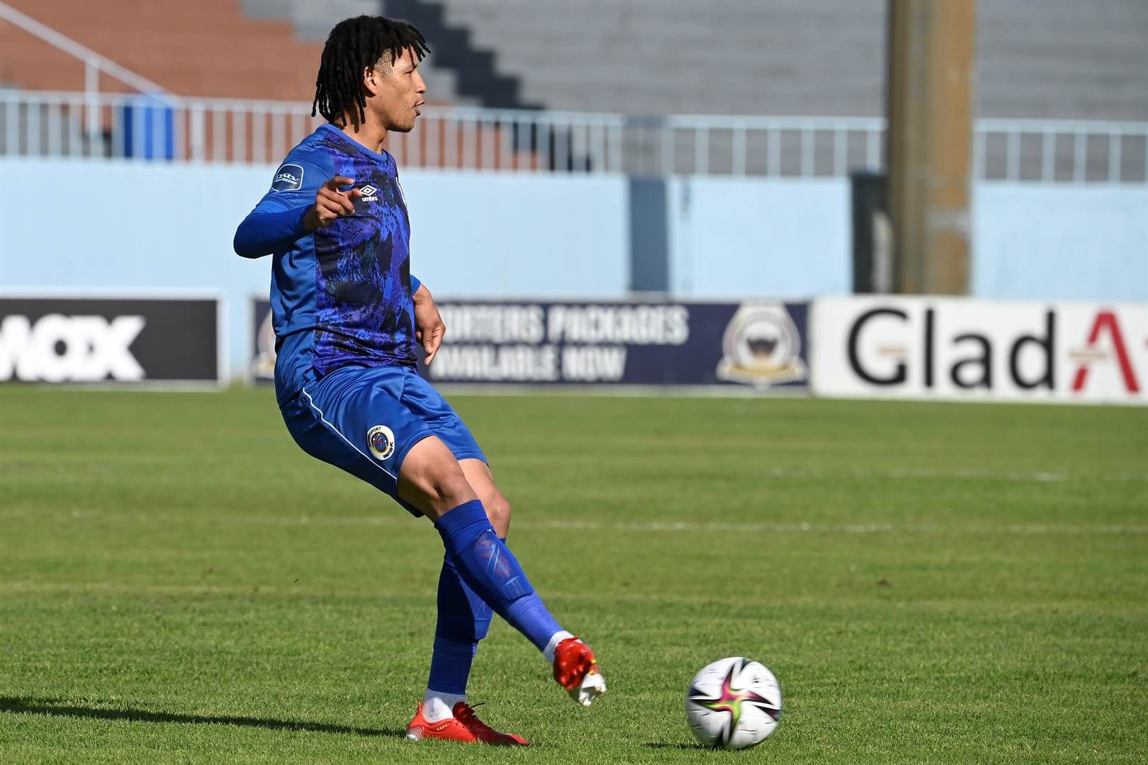 =5. Luke Fleurs (21) – SuperSport United – R5m