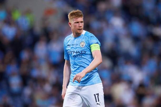 1. Kevin De Bruyne - £385 000 a week