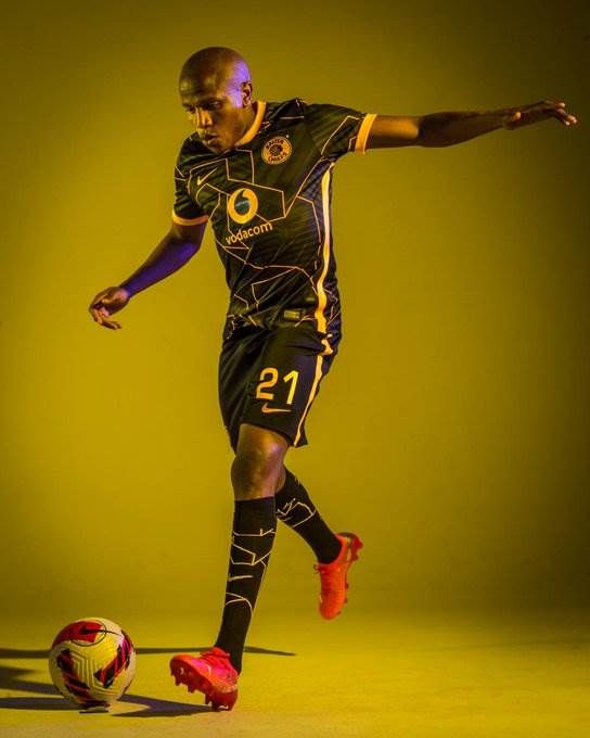 Lebogang Manyama