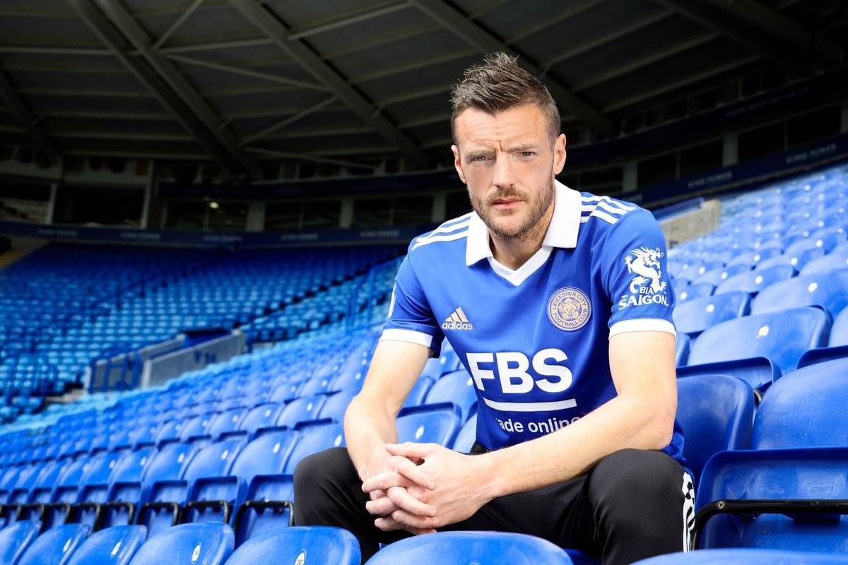Leicester City 2022/23 home kit 
