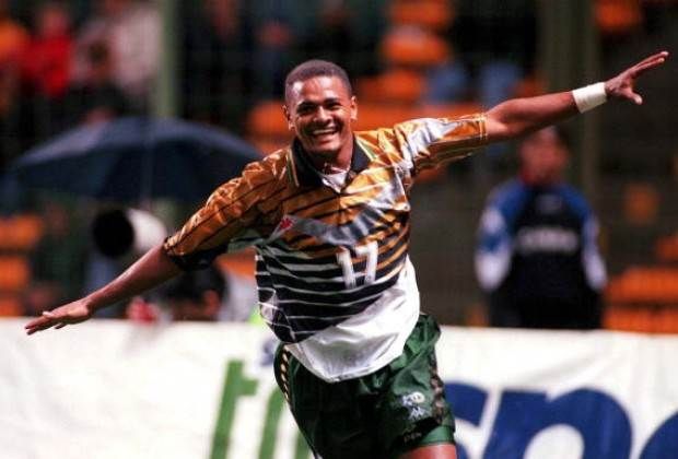 1. Shaun Bartlett – 7 goals