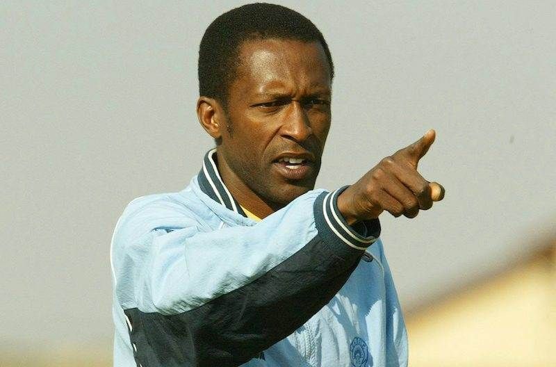 LM - Sello Page Mahlangu - The anchorman who was a