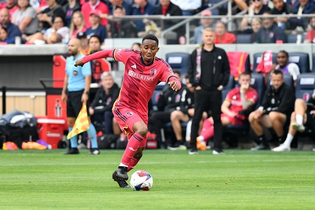ST. LOUIS, MO - JUNE 11: Njabulo Blom #6 of St. Lo